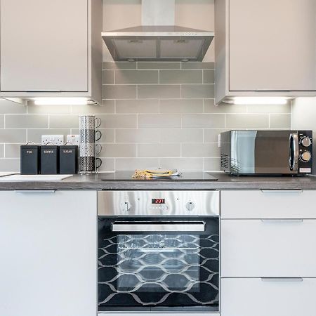Pass The Keys Luxurious 1Br Apt In Prime Location With Top Amenities Apartment Belfast Exterior photo
